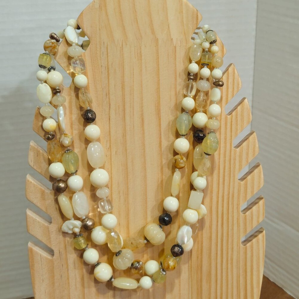Necklace Lot of 2